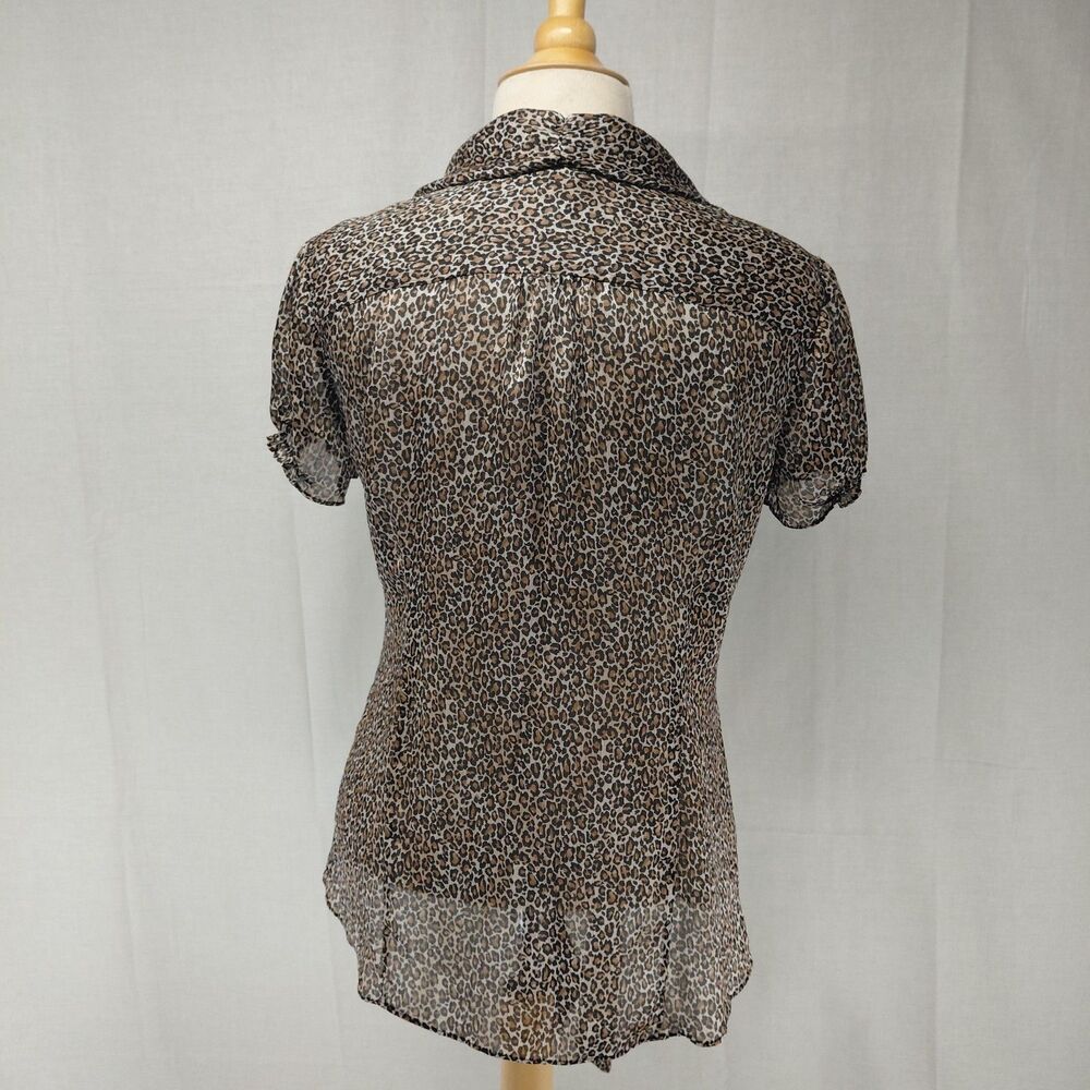 White House Black Market Shear SS V-Neck Blouse Leopard Tie-Front Sz M - Picture 6 of 10